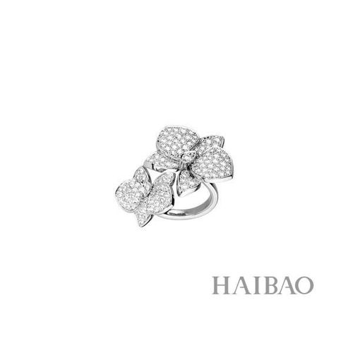 孫儷佩戴卡地亞鉆石珠寶亮相《羋月傳》發(fā)布會，盡顯優(yōu)雅風范